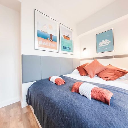 Family Luxury Comfort Old Town Apartament, 1-8, 2 Sypialnie I Salon, Parking W Cenie Gdansk Exterior photo